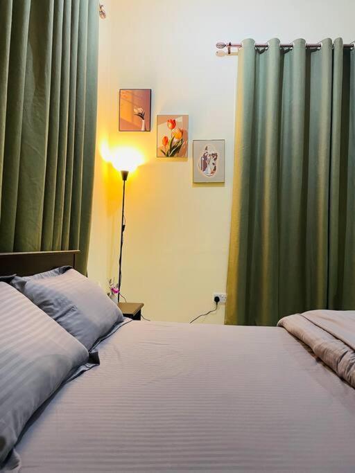 Luxury Private Studio Apartment Close To Airport Abu Dhabi Exterior foto