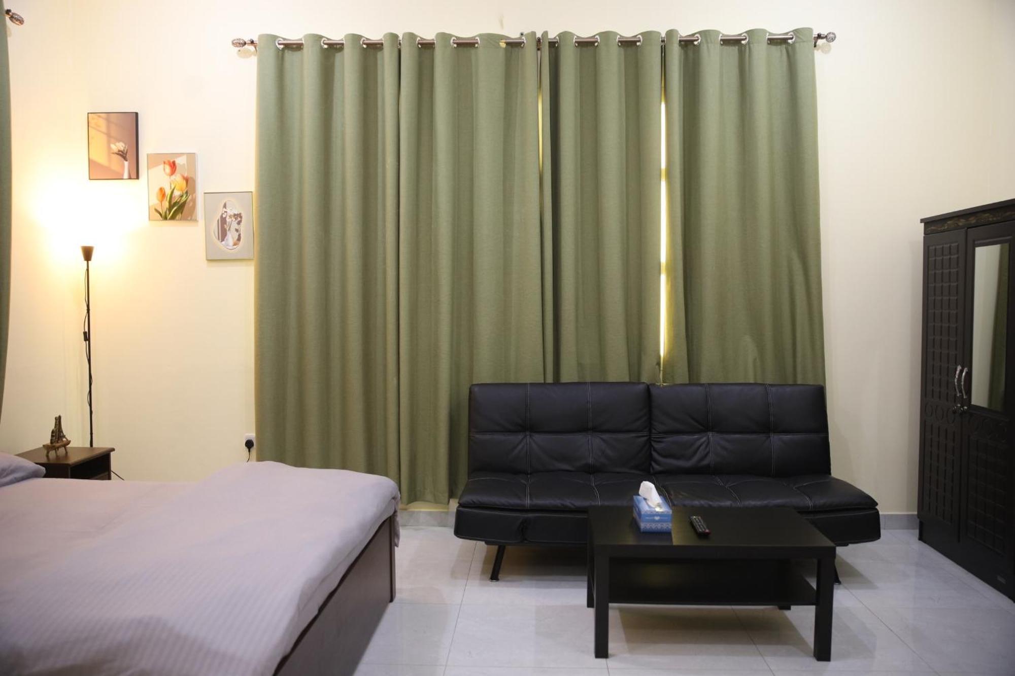 Luxury Private Studio Apartment Close To Airport Abu Dhabi Exterior foto