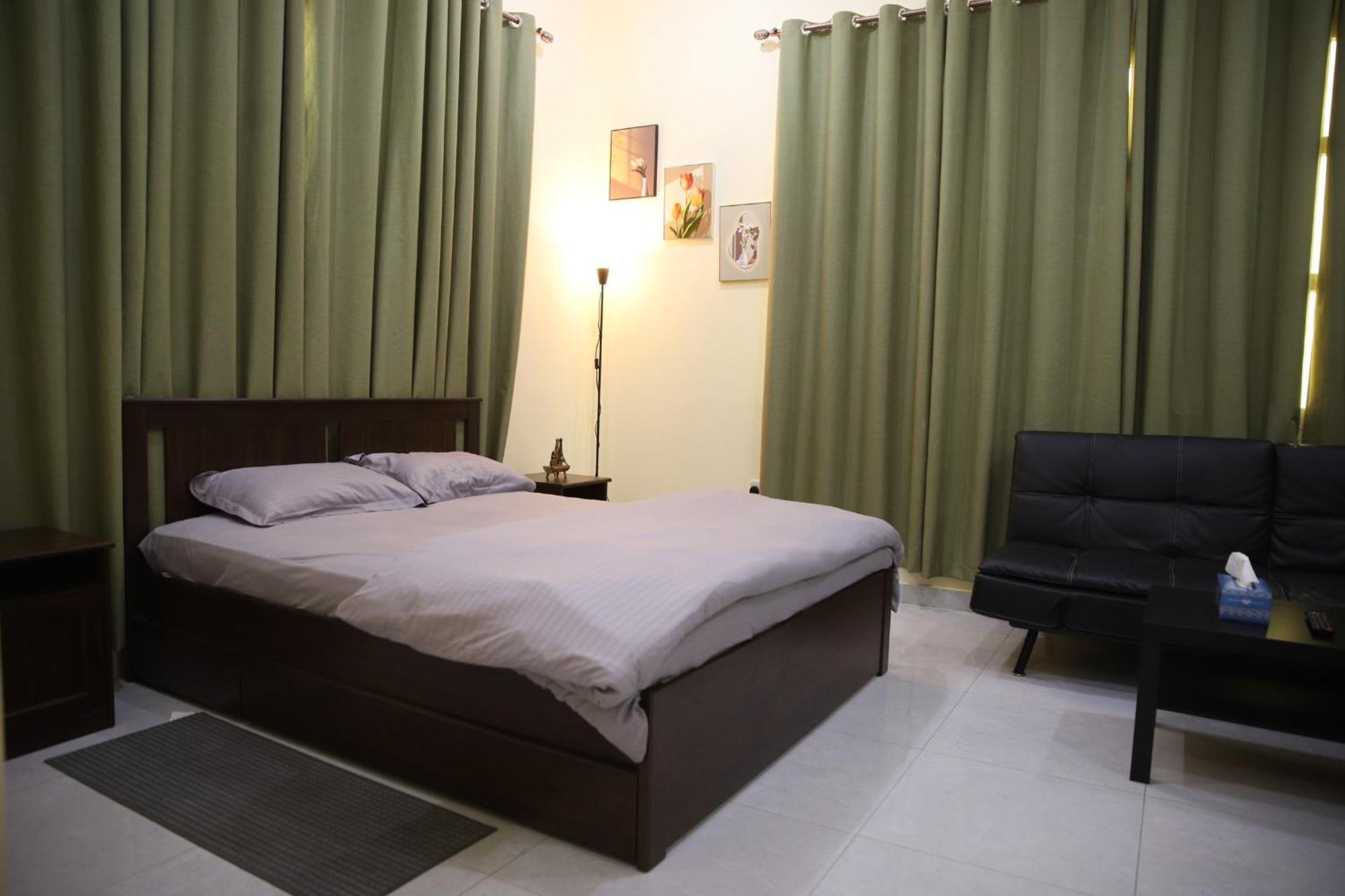 Luxury Private Studio Apartment Close To Airport Abu Dhabi Exterior foto